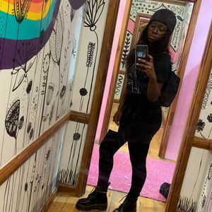 Meet your Posher, Denka